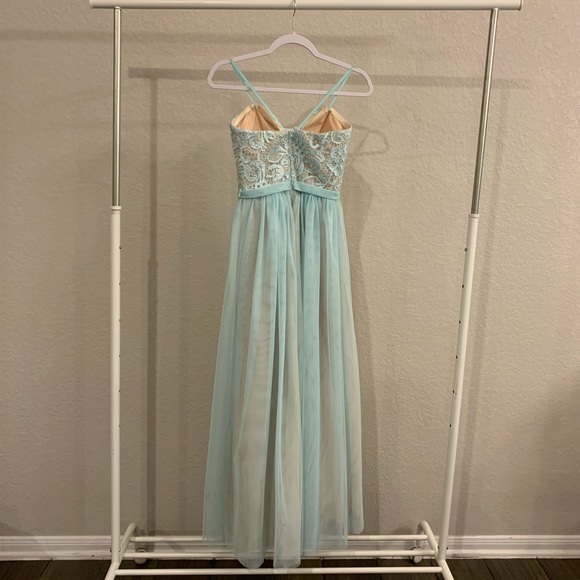 Light Blue Prom / Special Occasion Dress - Long - Picture 2 of 5